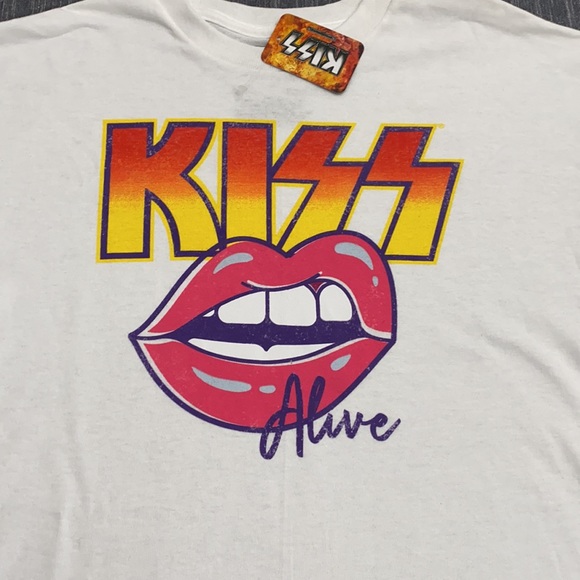 ๐ ๐ Kiss Alive NWT T-Shirt M - Picture 2 of 5